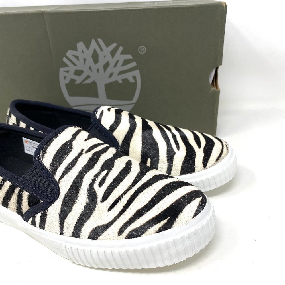 Timberland BX2 WOMEN SKYLA BAY SLIP ON ZEBRA LEATHER Black White TB 0A2GW6 BX2 - Picture 8 of 10